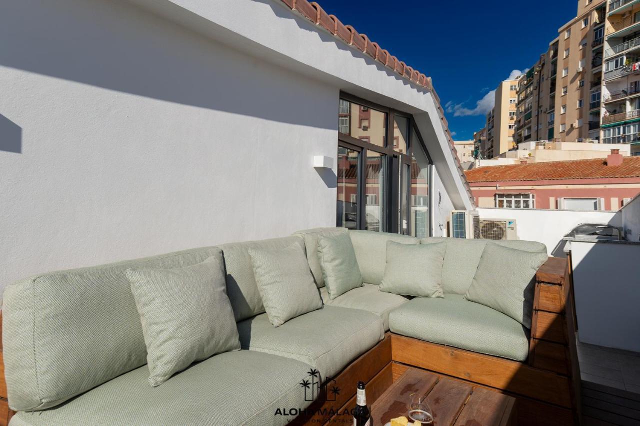 Апартаменти Luxury Duplex With Pool And Padel Court In Town Малага Екстер'єр фото