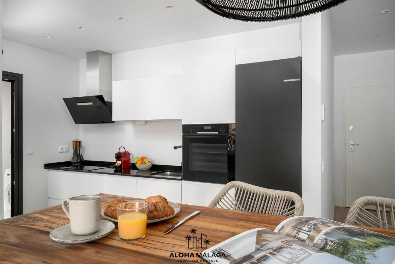 Апартаменти Luxury Duplex With Pool And Padel Court In Town Малага Екстер'єр фото